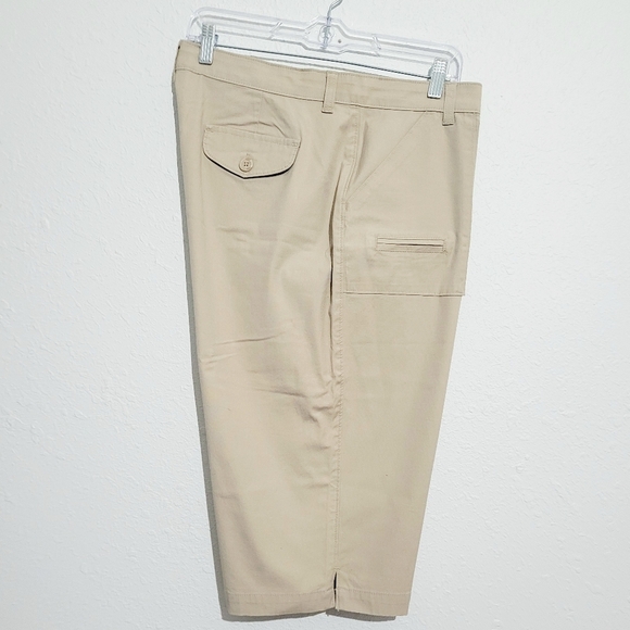 LEE Woman's Capri Flat Front Pants Stretch Comfort Waistband Size 16 - Picture 3 of 12